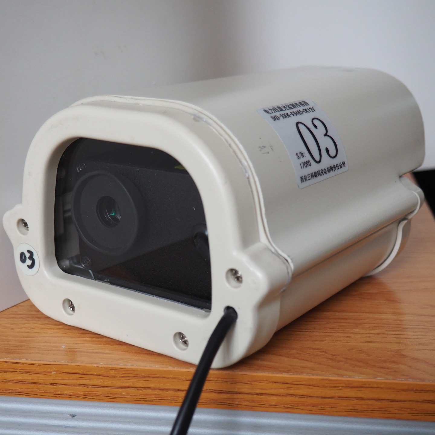 超远距离激光测距传感器SKD-600D，三科光电SANKOE激光定位测距模块，带摄像护罩