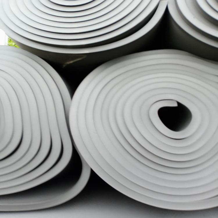 厂家直供 华章牌 橡塑保温板 贴铝箔橡塑保温板 隔音吸收保温材料
