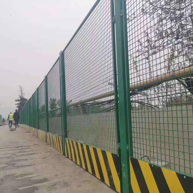 道路施工警示隔离网  园林场地围栏 保税区产业园护栏网 巨洋