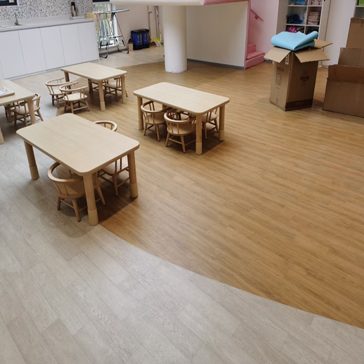 鹏辉幼儿园教室地板批发银川