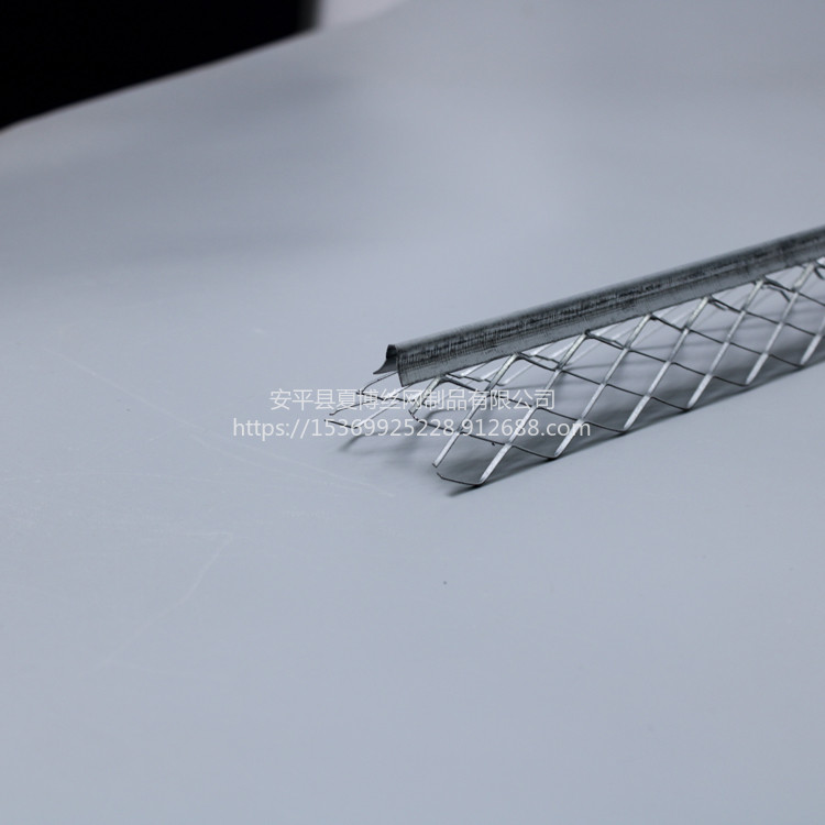 夏博钢板网护角钢板护角网用途金属护角网楼梯踏步金属护角条的样式大全