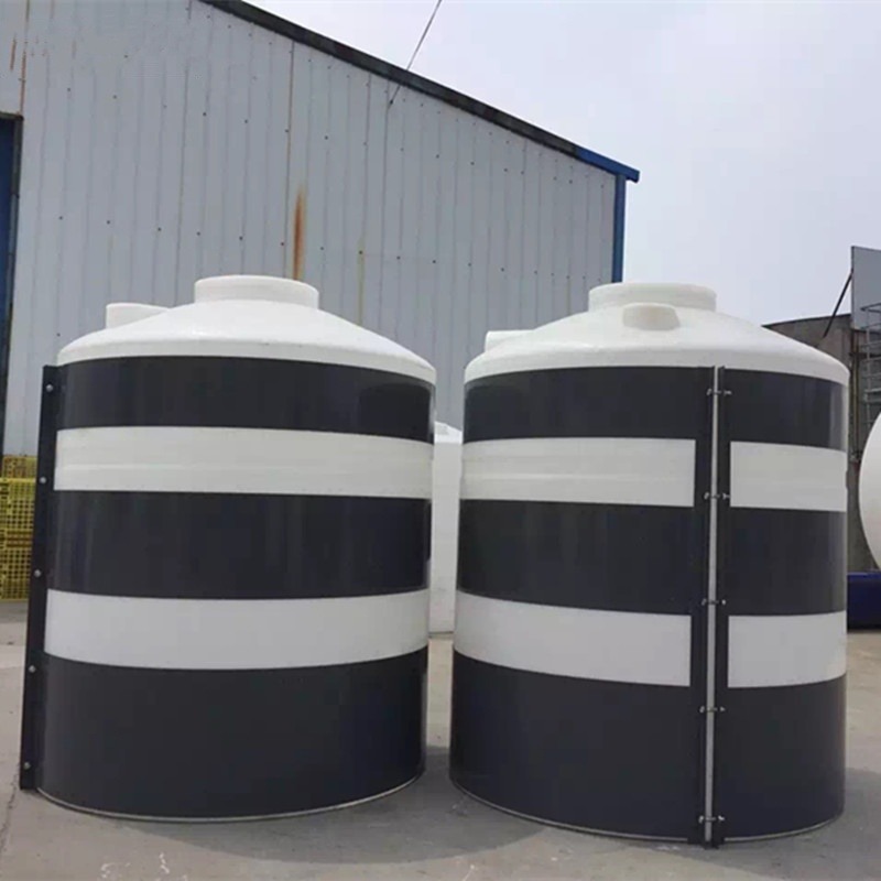 厂家供应 郑州 塑料水箱 牛筋水箱 塑料水塔 卡谱尔 蓄水箱