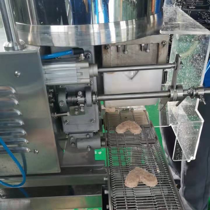 虾仁饼成型机 虾泥饼成型机  每小时2100片的自动肉饼成型机