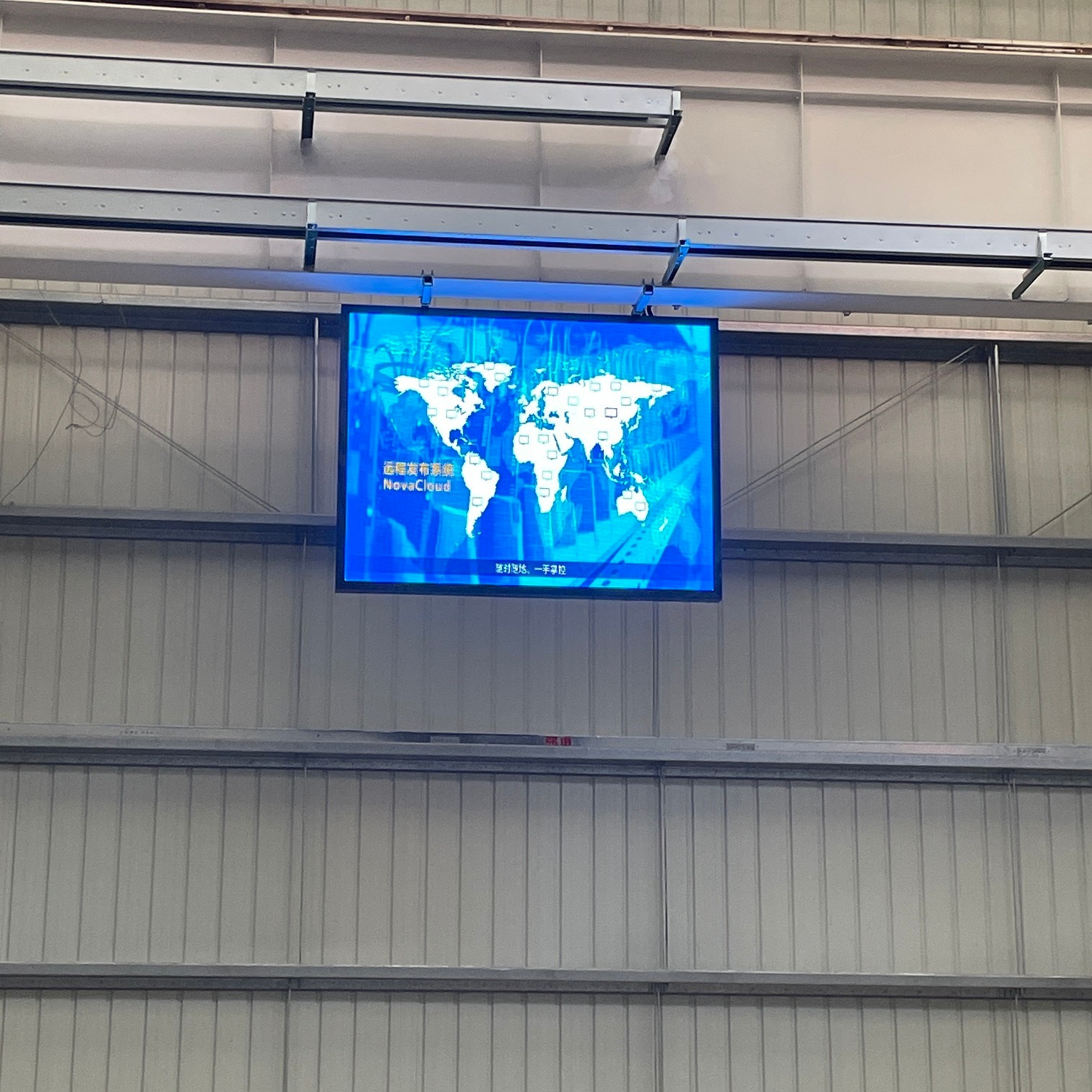 南京LED显示屏厂家 电子屏D2室内电子屏 江苏海佳彩亮代理图片