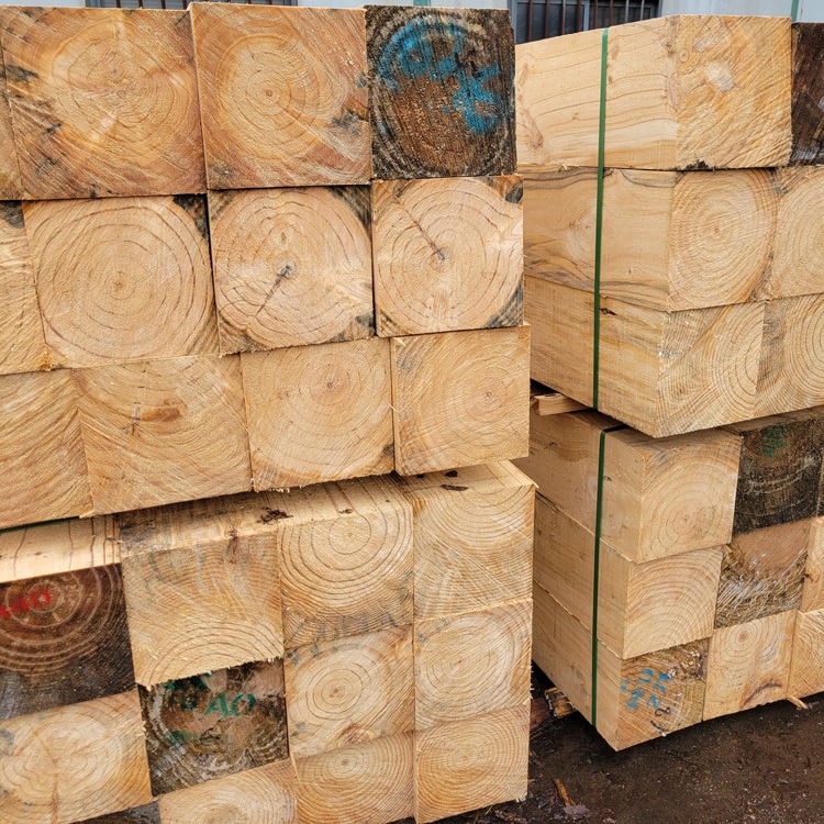 邦皓木业供应新西兰松设备垫木铁路道木可定制加工尺寸建筑木方等不易开裂