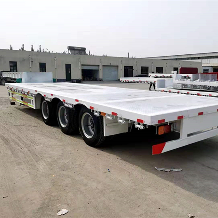 新规实施1375米平板拖挂大板车上路宽度不超3米