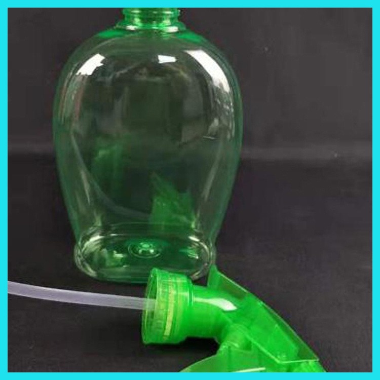 博傲塑料 大容量细雾喷雾瓶 白色塑料喷雾瓶 塑料喷雾壶