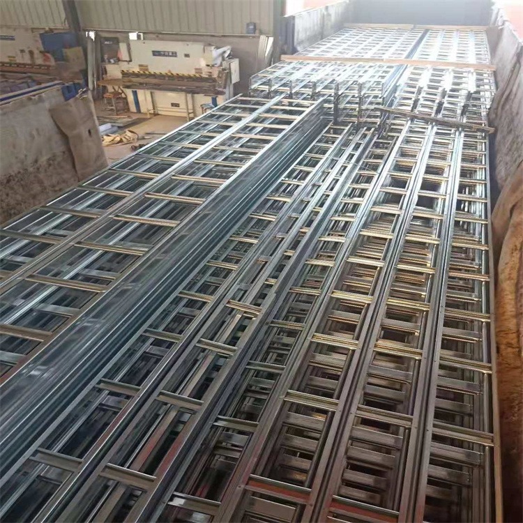大跨距梯式桥架 400*200热镀锌带钢制作梯式桥 昌途定制生产