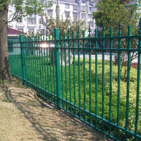 绿色铁丝网围栏  绿色铁丝网围栏厂家 绿色铁丝网围栏厂家直销 绿色铁丝网围栏价格 河北绿色铁丝网围栏
