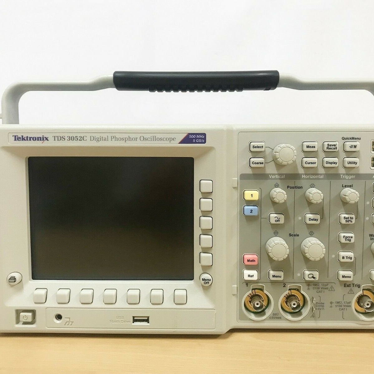 Tektronix泰克 TDS3052C数字荧光示波器