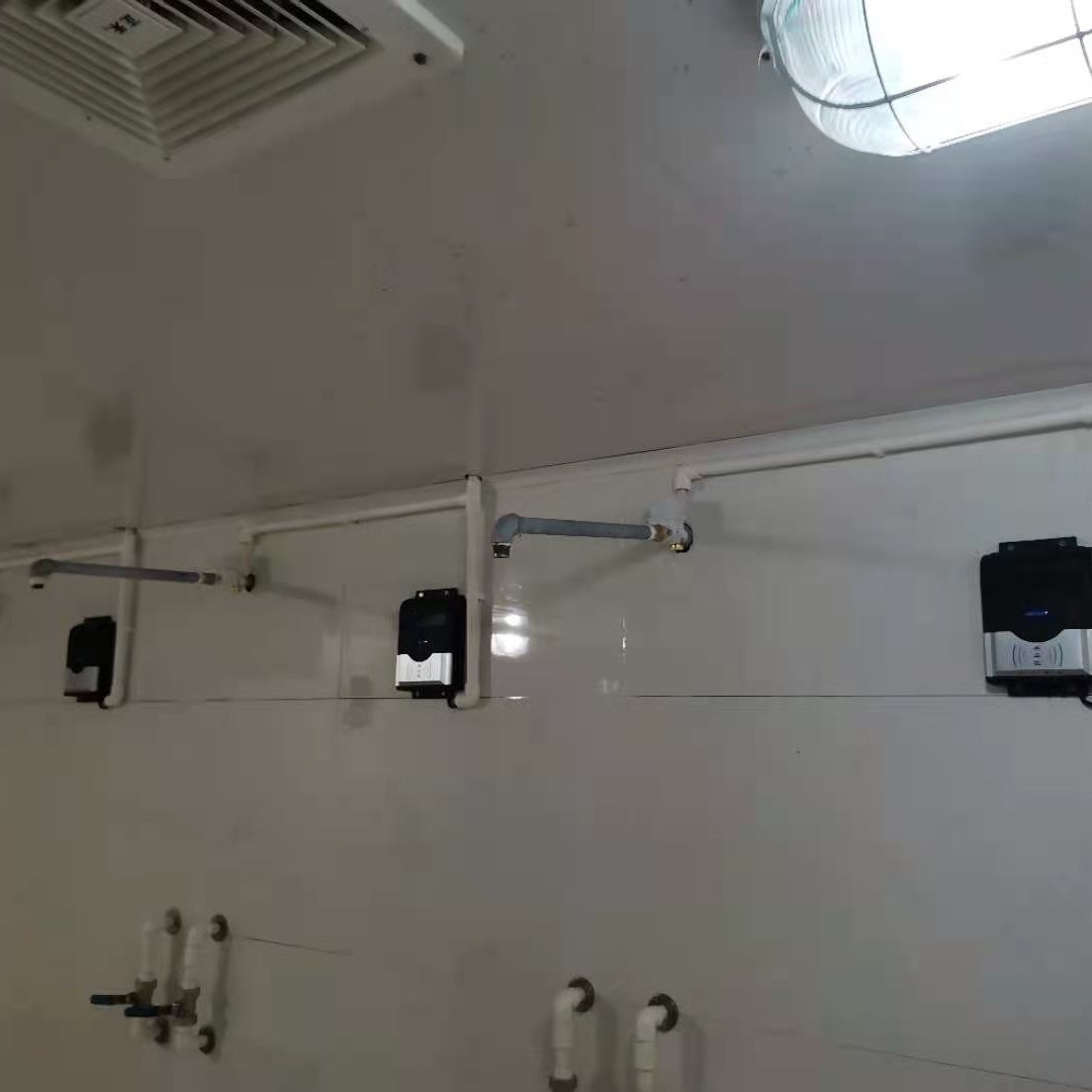 IC卡集体浴室控水器 浴室插卡水控机 淋浴计时控水系统