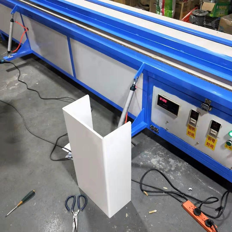 亚克力板多角度折弯机 桌牌护角折弯机 小型数控折边机工厂生产