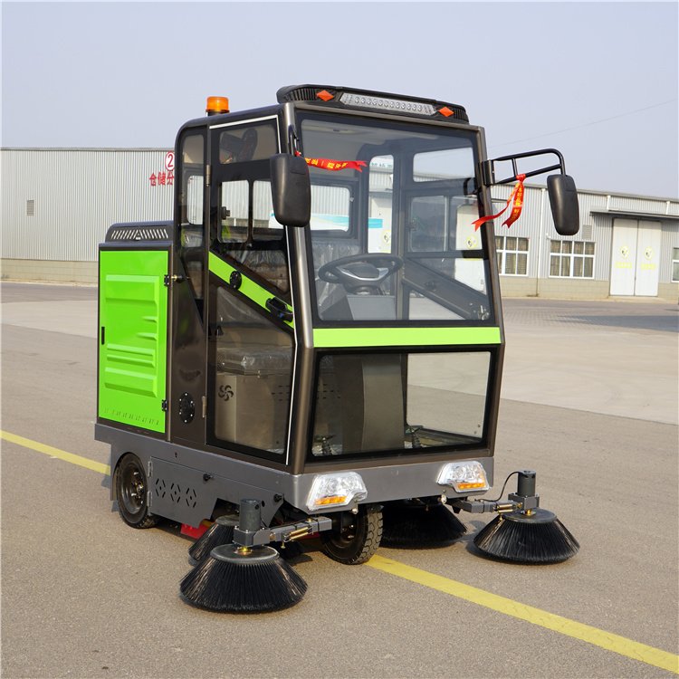 电动新能源扫地机 推荐驾驶式电动扫路车 宏园 社区电动扫路车