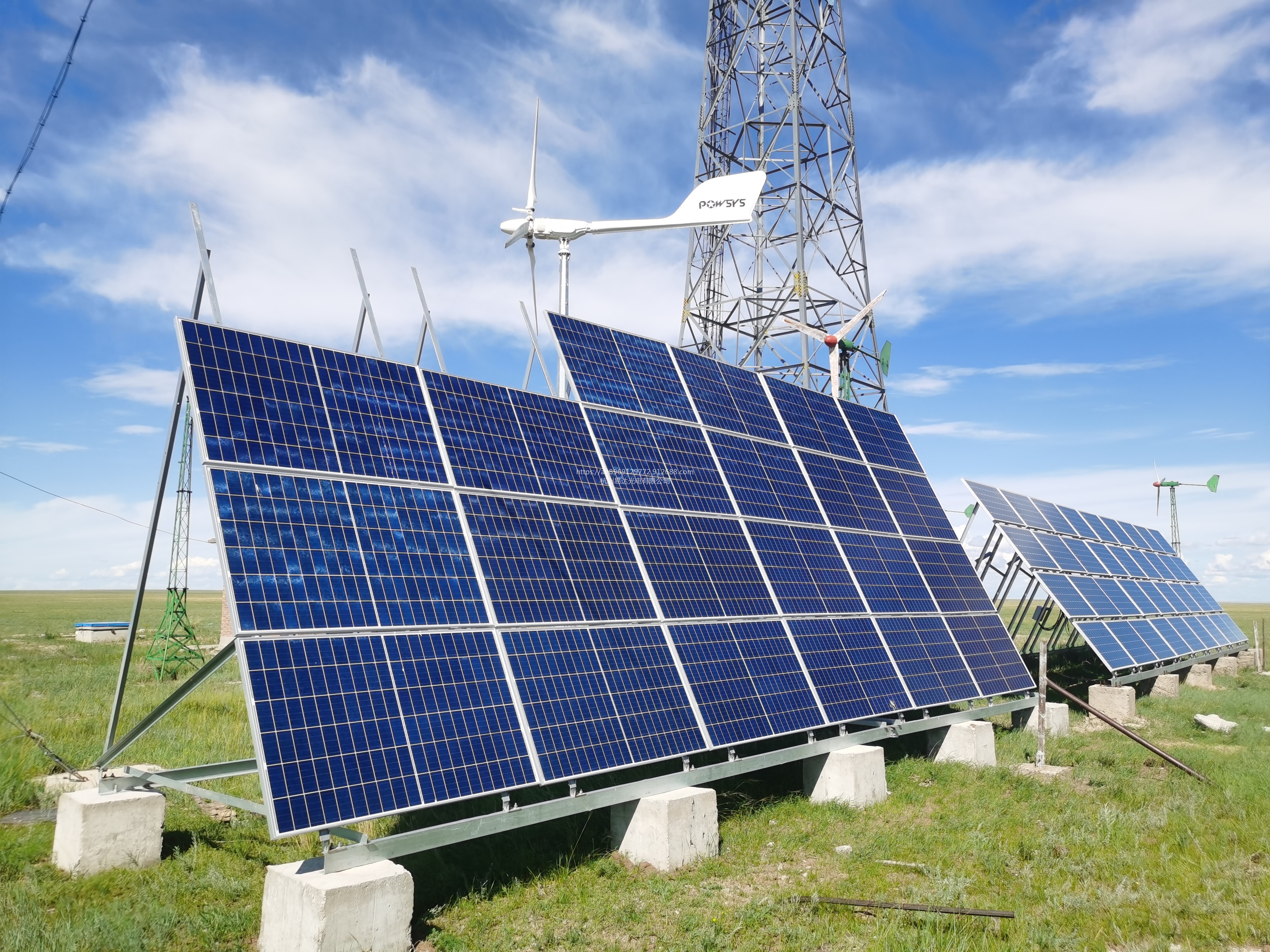 白山太阳能发电户外专用单晶硅光伏板屋顶光伏并网电站