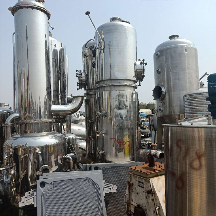 凯丰化工二手不锈钢蒸发器强制循环蒸发设备结构紧凑