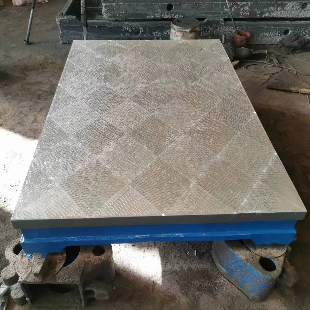 远鹏机床重型加厚研磨焊接平板 T型槽焊接实验机床铸铁工作台