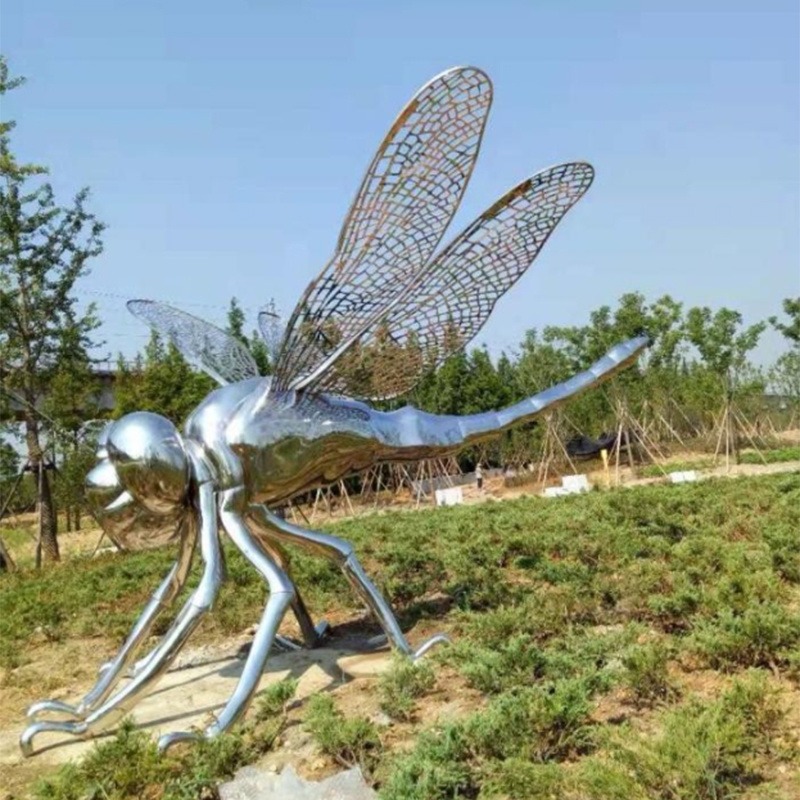 不锈钢蜻蜓雕塑 镂空蜻蜓摆件 镜面雕塑 昆虫雕塑 园林景观落地摆件