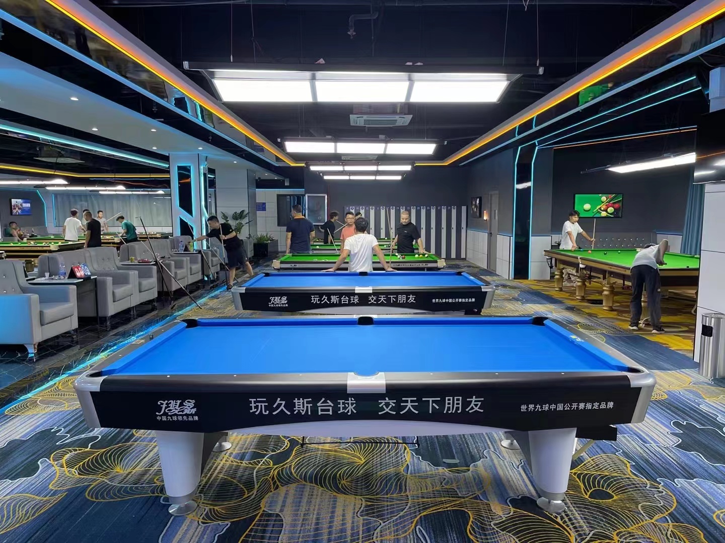 上海久斯台球标准台球桌台球台球桌厂家图片