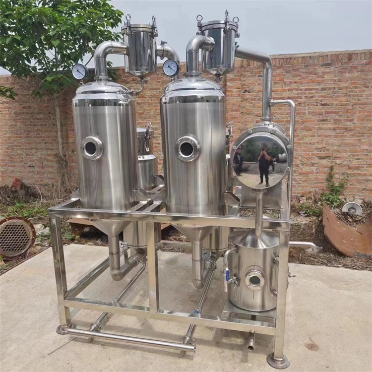 单效强制循环蒸发器 多效外循环酒精回收浓缩器 污水废水双效蒸发设备 建功