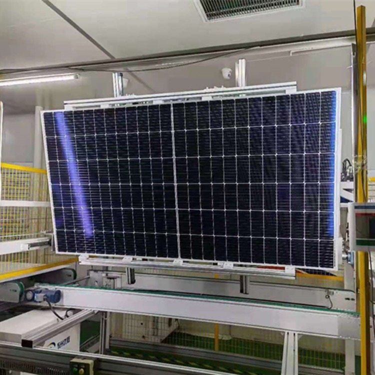江苏旧太阳能板回收 本公司鑫晶威专业回收 各类单多晶太阳能板产品