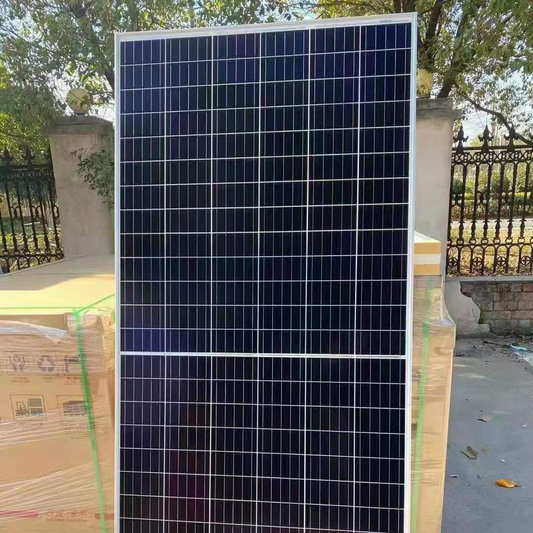 太阳能组件回收   光伏组件回收   鑫晶威厂家全国上门收购   现款交易