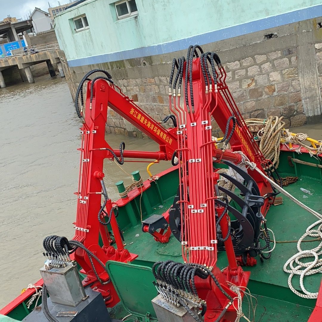 机械手 全工机械定制渔船配套使用的船用挖蛤机械臂图片