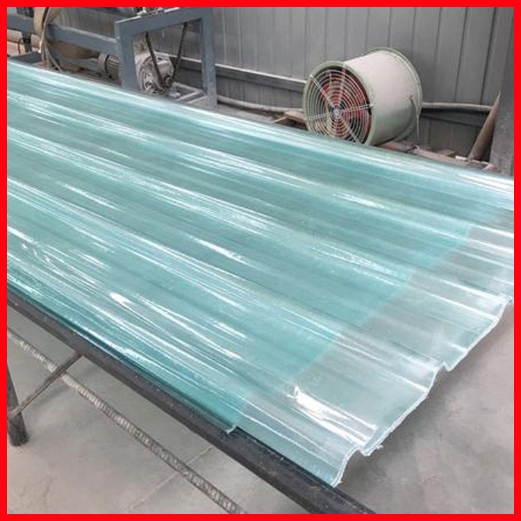 900型采光板 玻璃钢透明瓦 利高 波浪采光板
