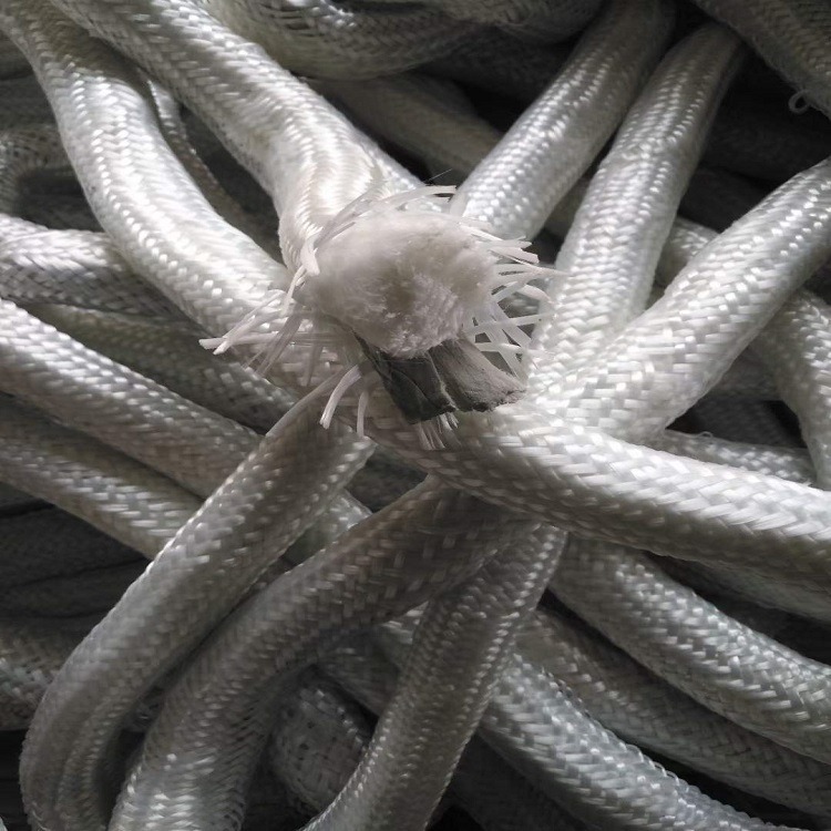 防火硅酸铝绳厂家步步昇现货供应硅酸铝纤维绳  复合硅酸铝机编绳图片