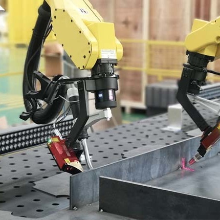 真空焊接机器人 真空自动焊接设备 密闭空间自动焊接机 真空全自动机器人焊接设备 真空焊接机械手 赛邦智能