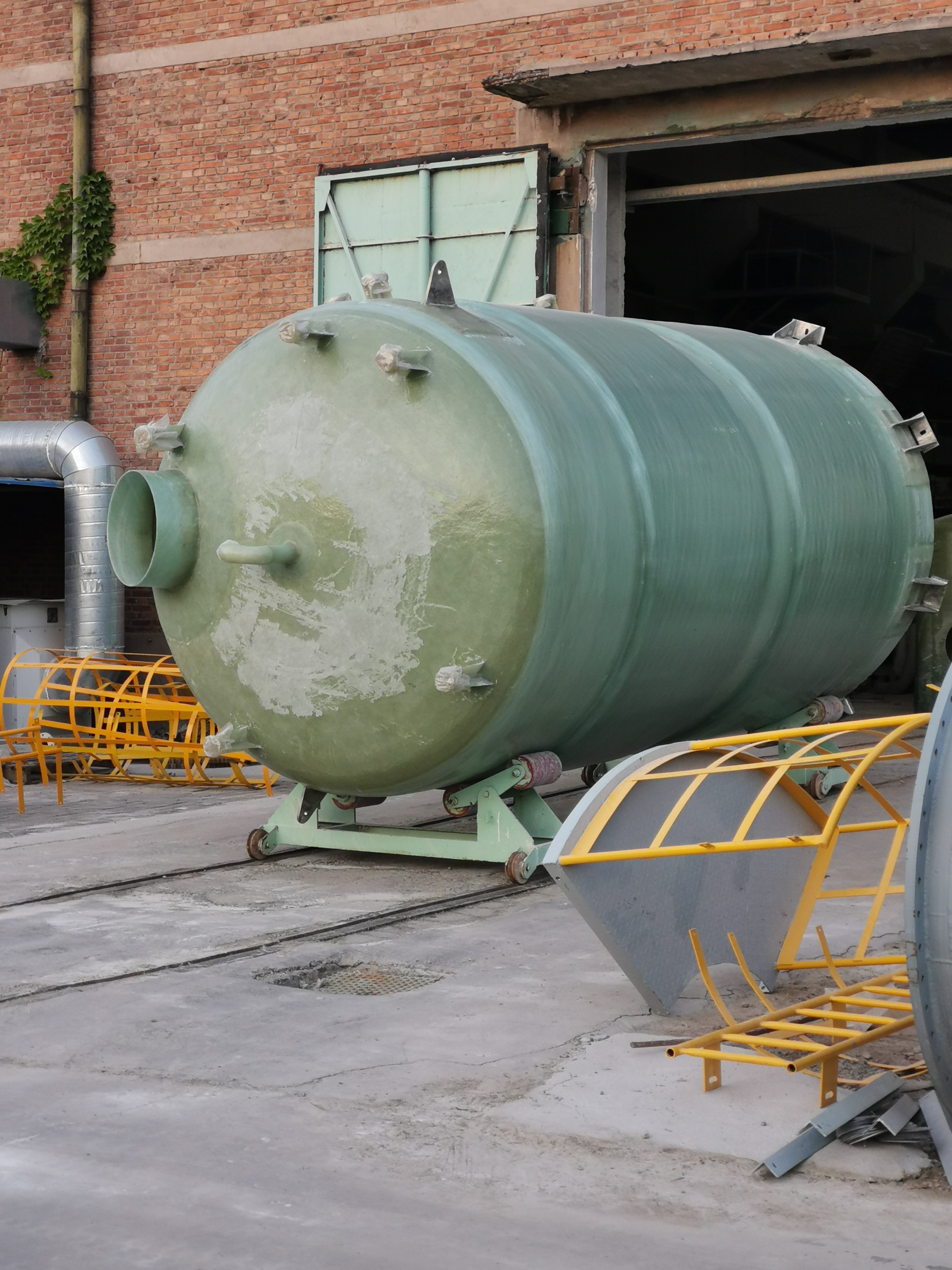 河南耐高温玻璃钢槽 桶生产标准