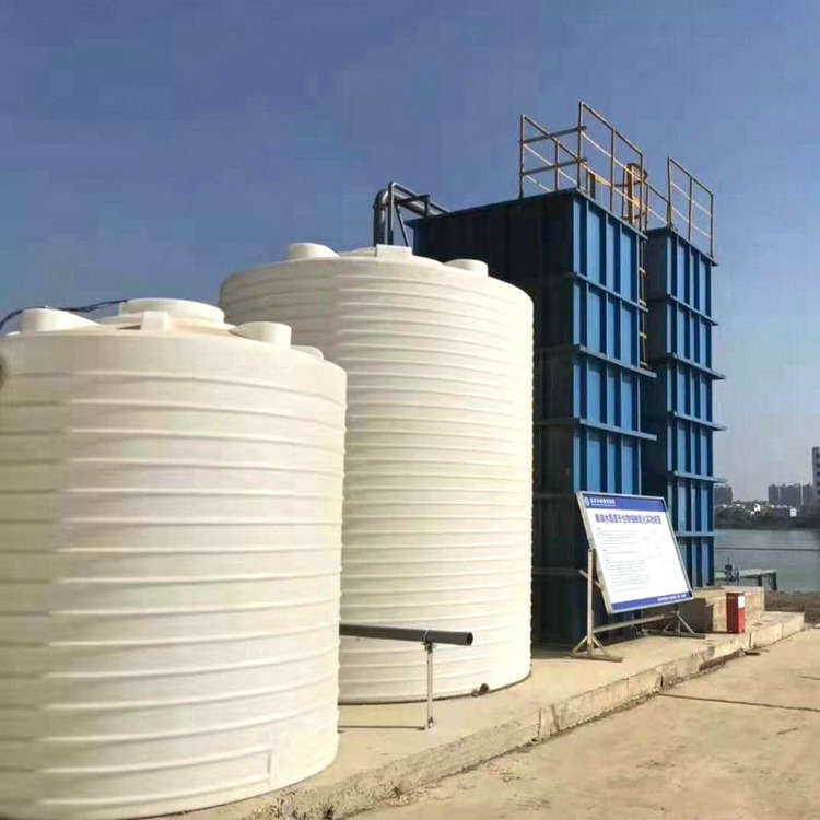 湖北滚塑厂家直销10立方塑料水箱 武汉诺顺10吨pe水箱