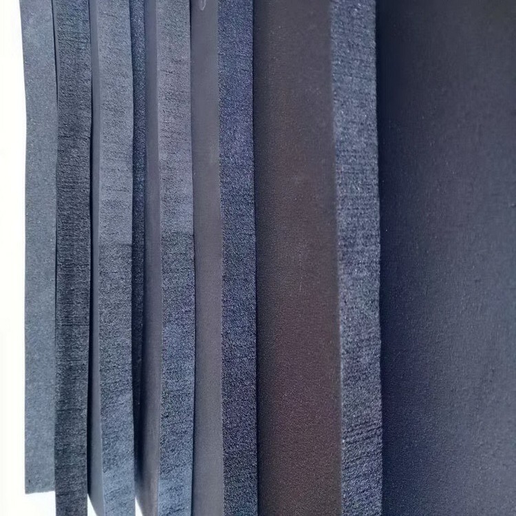 龙海市新皓隔音橡塑保温板批发 带背胶橡塑板自粘胶橡塑板报价