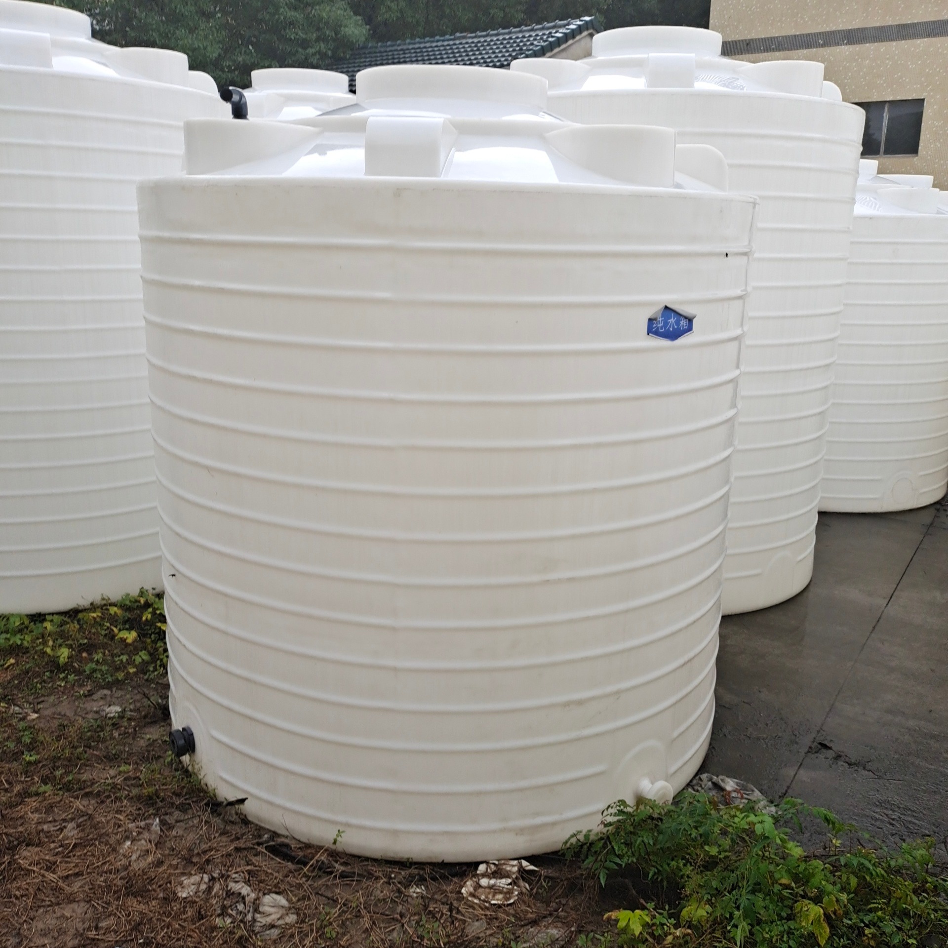 供应3吨加厚食品级水箱储罐3000升工程用水工地用水塑料水箱耐酸碱防紫外线抗老化