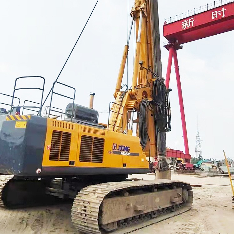 达旺达 提供各型号旋挖钻机 出租出售 近两年内旋挖机设备 型号280-360-400等