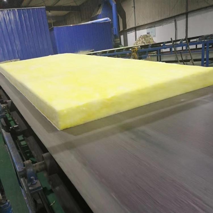 高密度半硬质玻璃棉板 防火防潮玻璃棉板 保温材料玻璃棉 神州厂家
