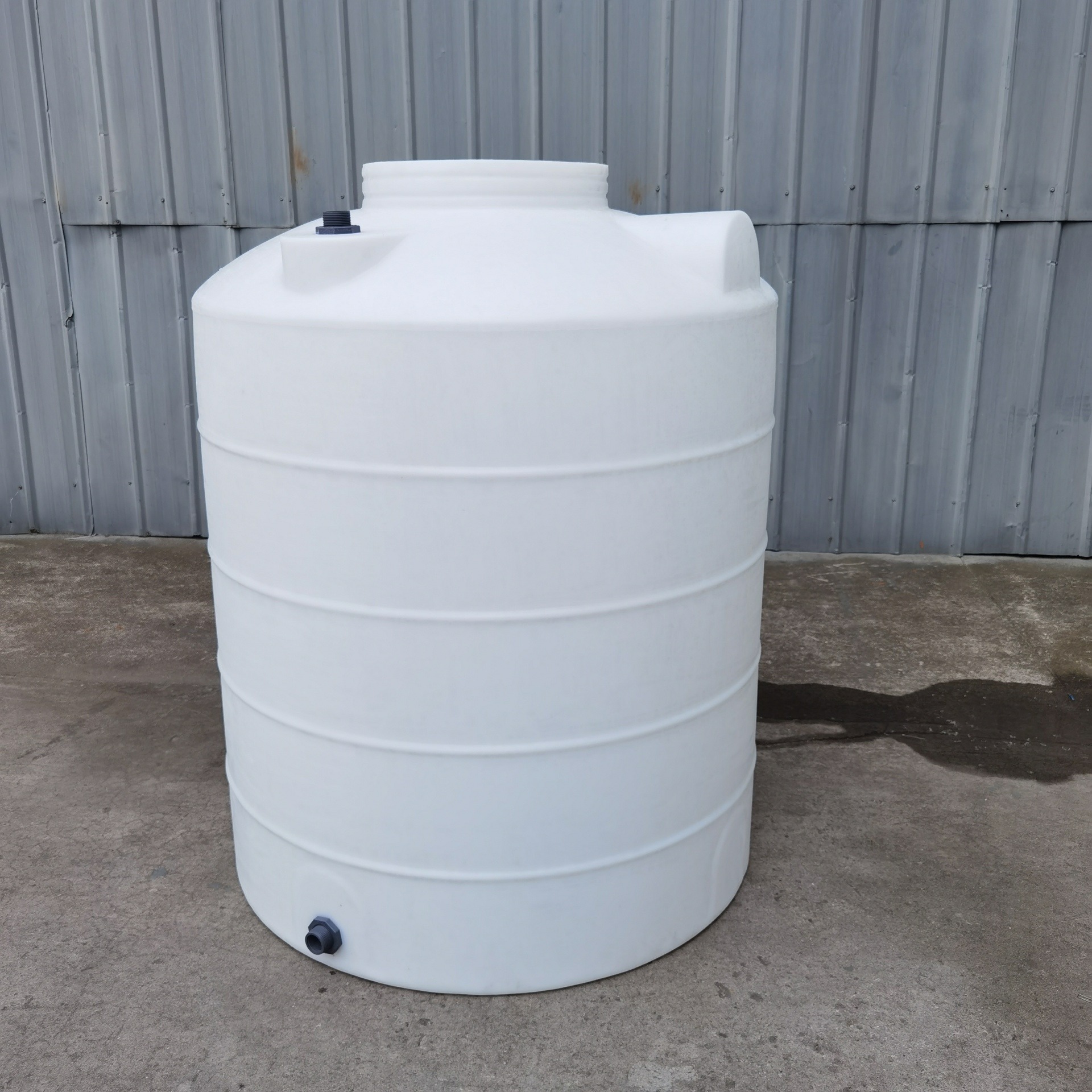 瑞通容器1.5吨塑料水箱 1.5立方PE水箱聚乙烯水塔 防紫外线储罐