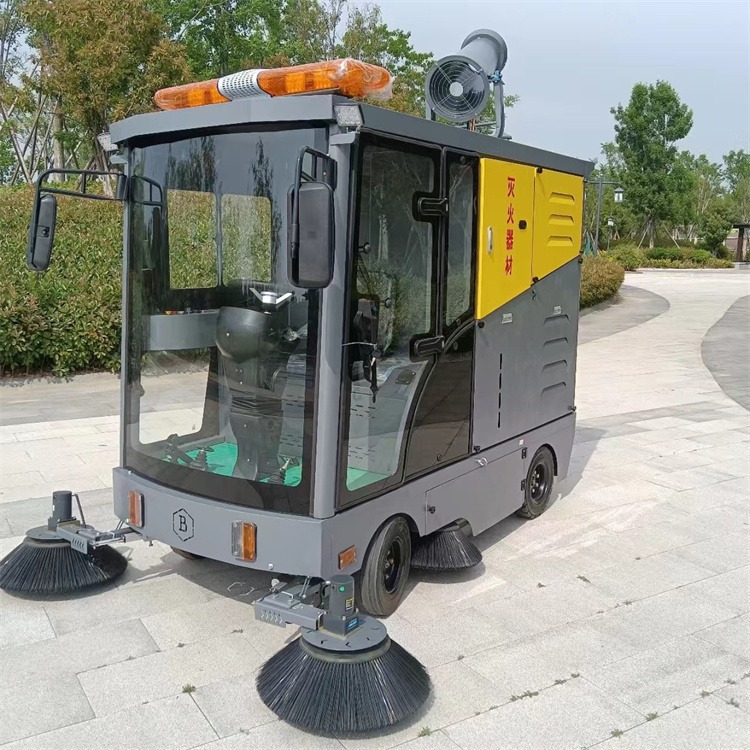 厂家直销工厂车间驾驶式电动扫地车 小型扫路车 新能源道路清扫车