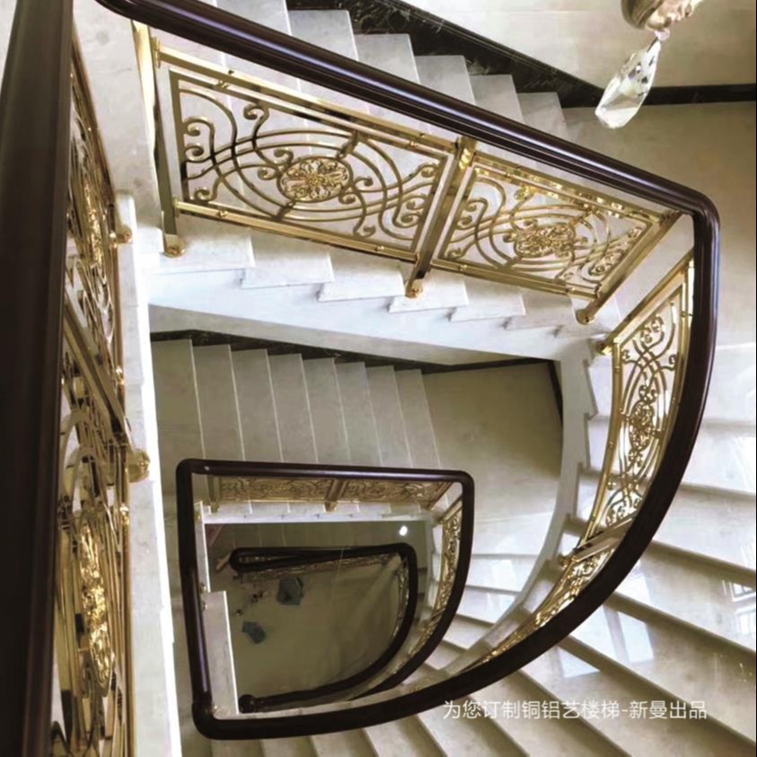 滕州 黄金铜楼梯护栏扶手 可以呈现别墅不一样的美