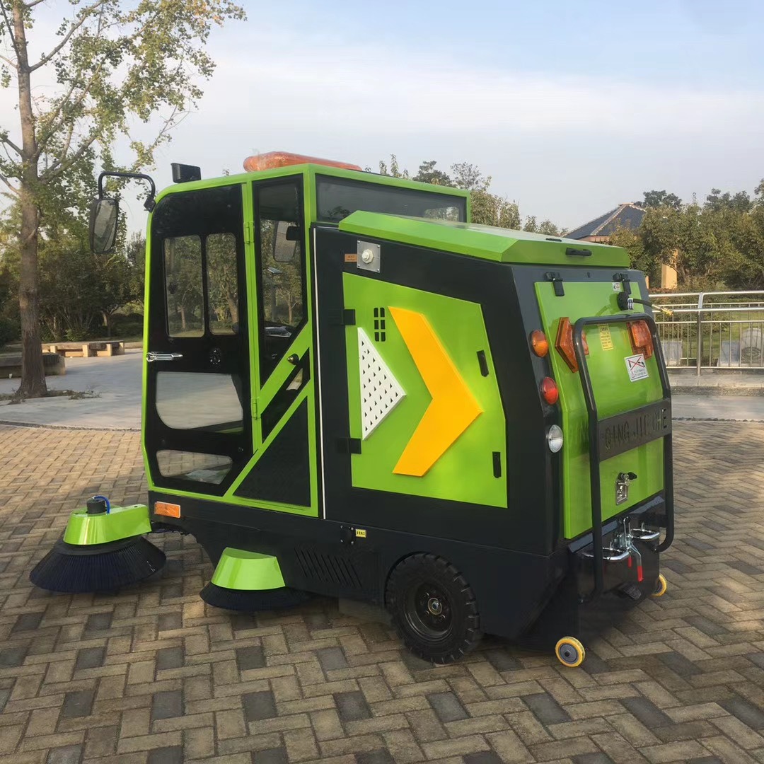 鑫盛市政环卫道路洗扫一体扫地车驾驶式电动扫地车 景区公园道路清扫车