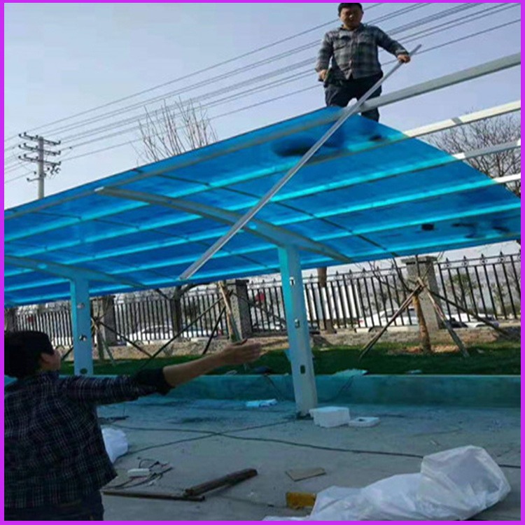 蓝色10毫米阳光板 驻马店双层中空阳光板 遮雨顶棚PC阳光板厂家定制