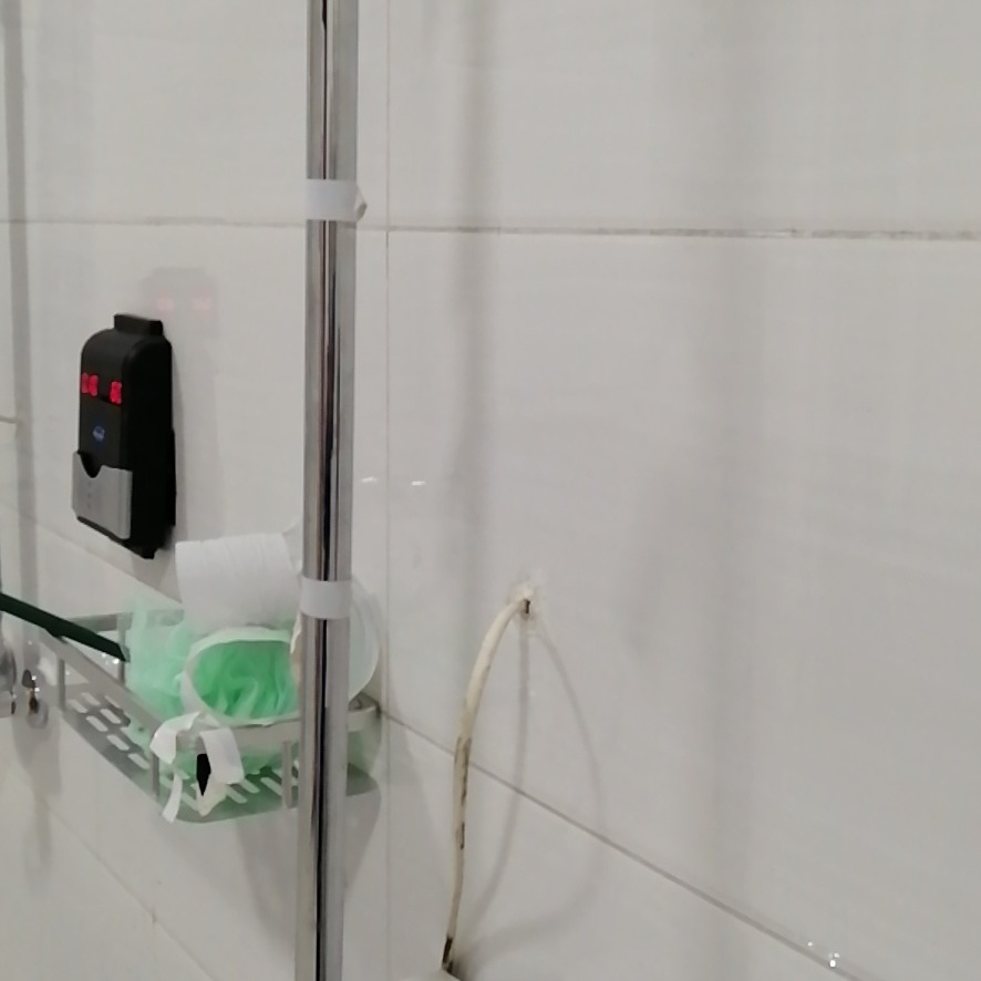 IC卡浴室控水器ic卡智能水控机插卡洗澡控水器