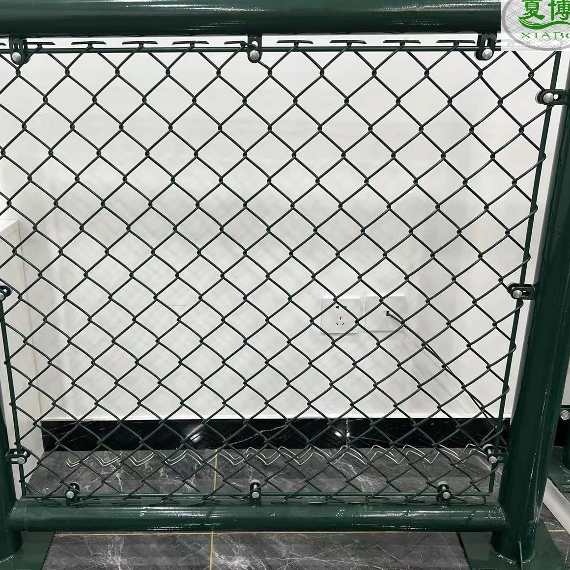 镀锌低碳钢丝球场护栏 体育场围墙 篮球场拦球网 4米高墙防护网 夏博制造图片