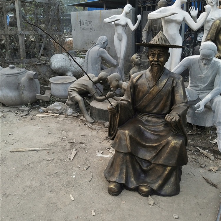 铸铜钓鱼老人雕塑，姜太公钓鱼雕塑加工定制图片