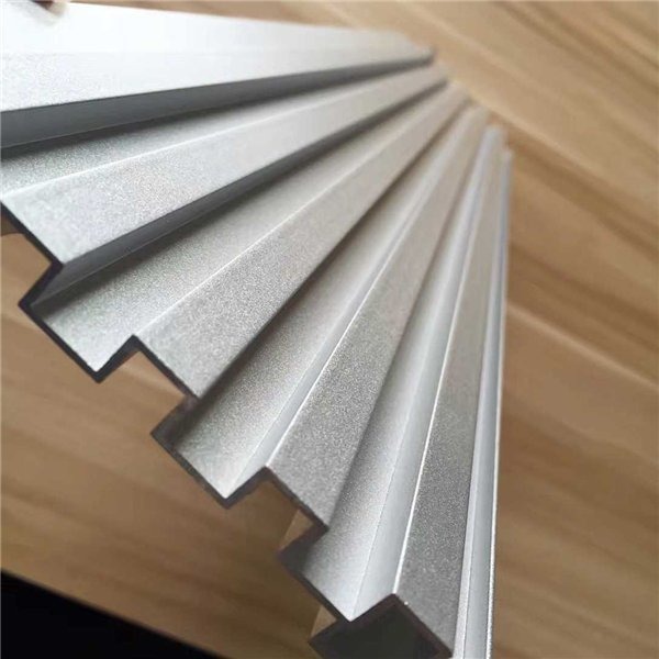 成润铝型材长城板 开模挤压 造型铝单板木纹纯色按需订制