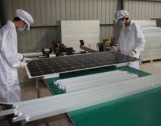 易达光电锦州太阳能发电智慧农业太阳能供电水利监控监测太阳能发电YDM200W电池板