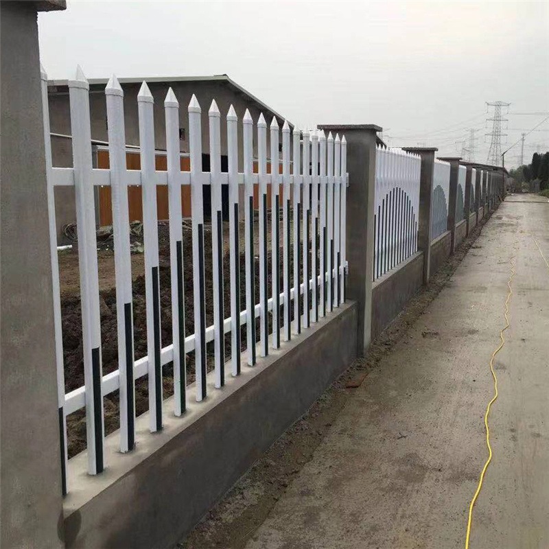 pvc塑钢围墙护栏围栏多种颜色防护栅栏庭院铸铁栏杆工地隔离网峰尚安图片
