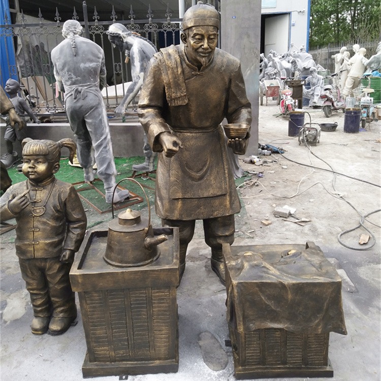 玻璃钢民俗人物雕塑，小商贩卖茶叶蛋雕塑，卖茶叶蛋人物雕塑加工厂图片
