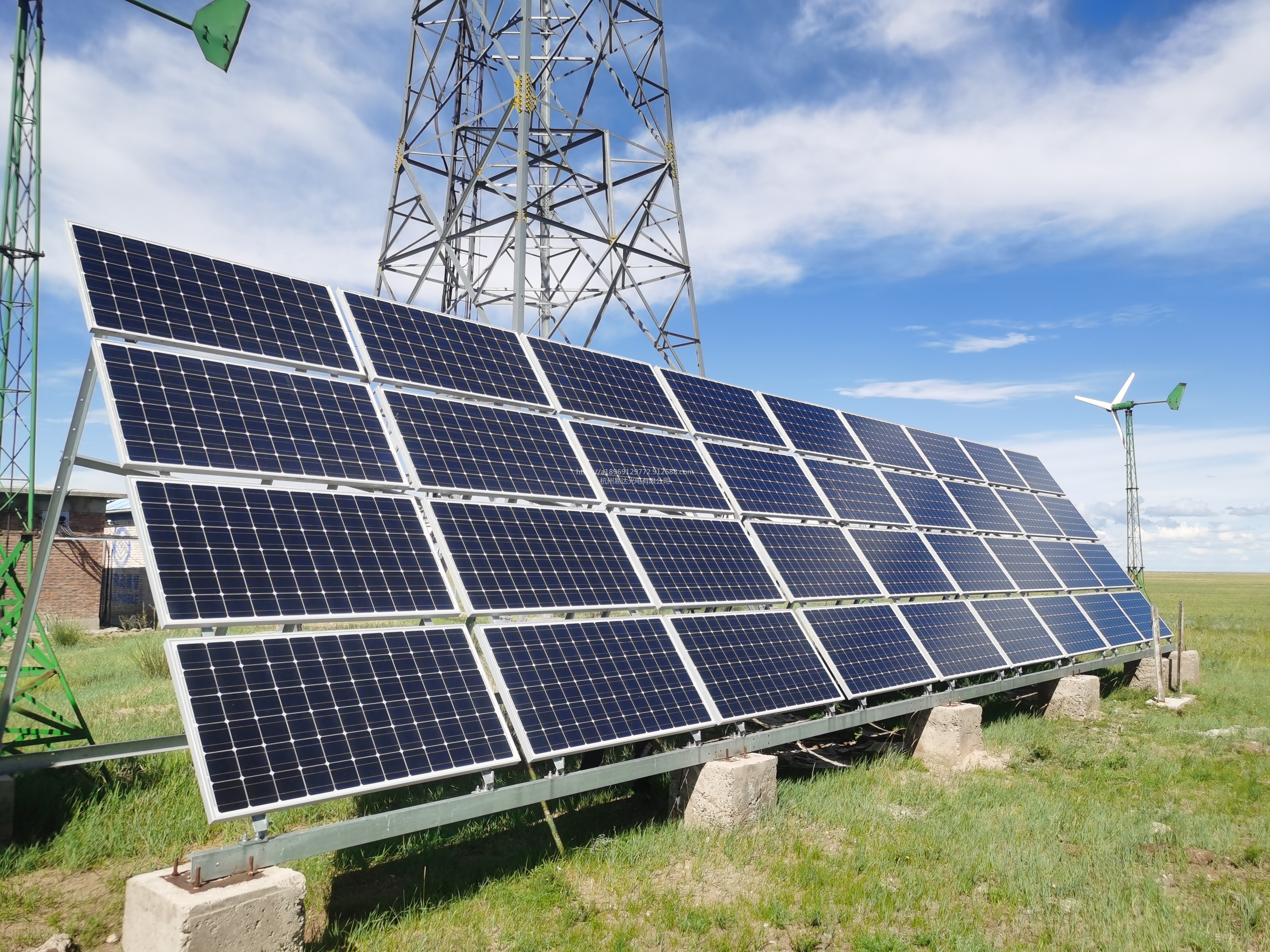 白城太阳能发电厂家直销野外太阳能发电20W-400W单晶硅太阳能电池板