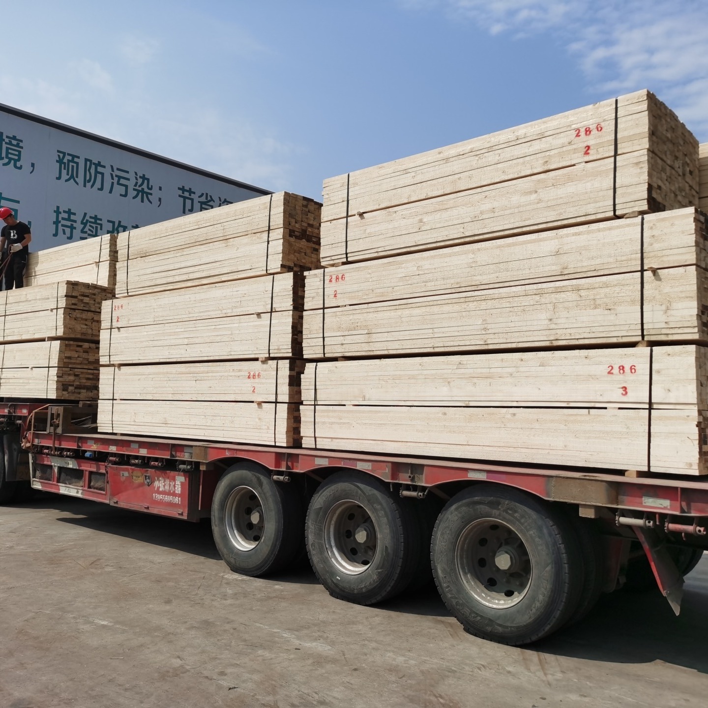 万家木业 方木厂家直销结实耐用的松木大方木可定制各种长度规格