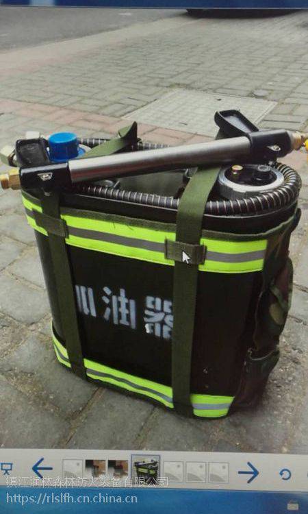 森林消防扑火工具器材 镇江润林灭火机加油器 背油器 背油桶 背水桶 便携式金属桶